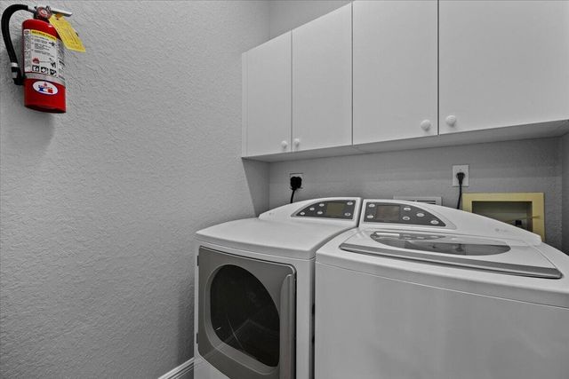 4902 Vine Cliff Way E, Palm Beach Gardens, FL 33418