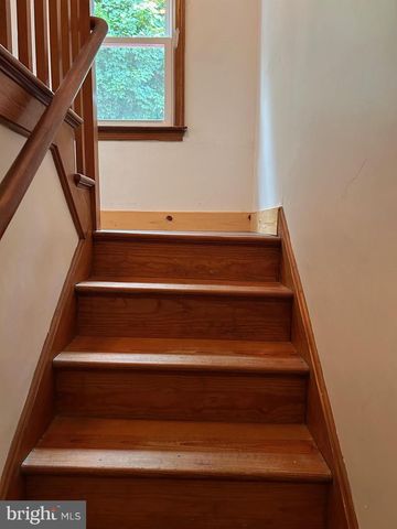 15690 S DUPONT HWY, Harrington, DE 19952