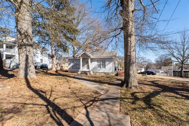 2930 Dallas NW Street, Kennesaw, GA 30144