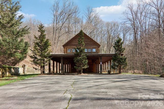 1012 Alarka Highlands Drive, Bryson City, NC 28713