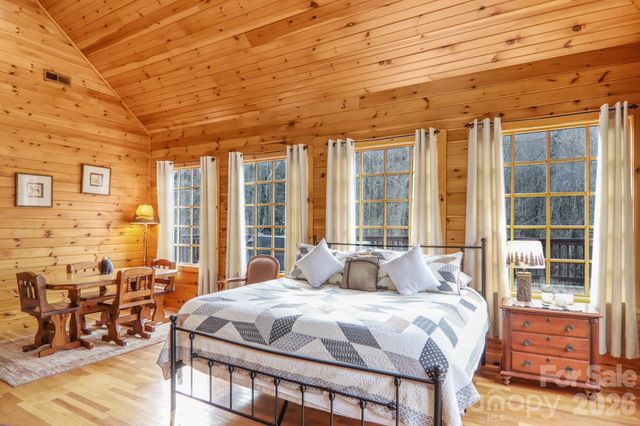 1012 Alarka Highlands Drive, Bryson City, NC 28713