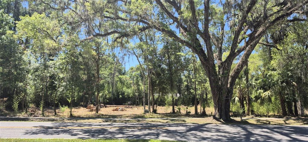 625 W DR M L KING JR BOULEVARD, Brooksville, FL 34601