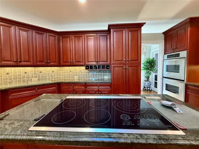 869 Robin Lane, Sebastian, FL 32958