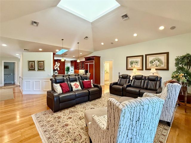 869 Robin Lane, Sebastian, FL 32958