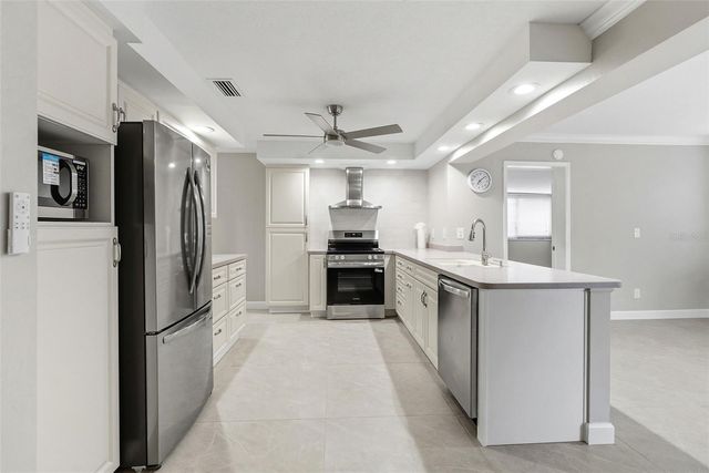 14233 102ND AVENUE, Largo, FL 33774