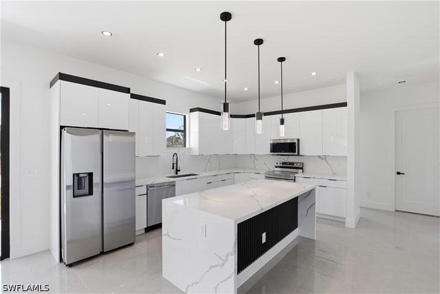 1124 Edelweiss ST E, Lehigh Acres, FL 33974