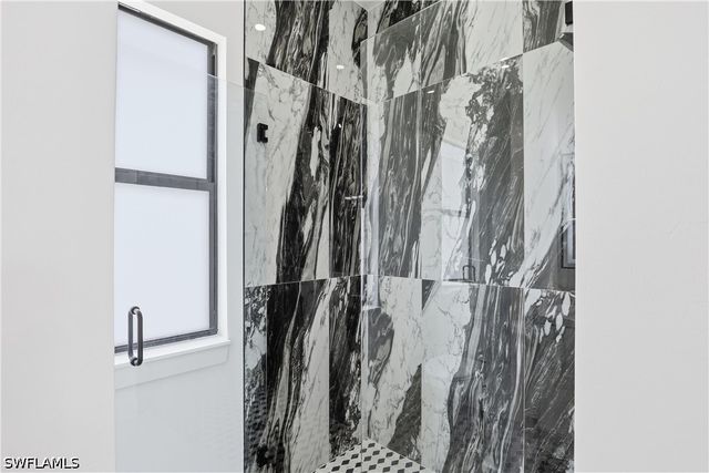 1124 Edelweiss ST E, Lehigh Acres, FL 33974