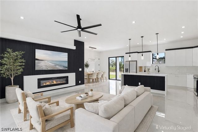 1124 Edelweiss ST E, Lehigh Acres, FL 33974