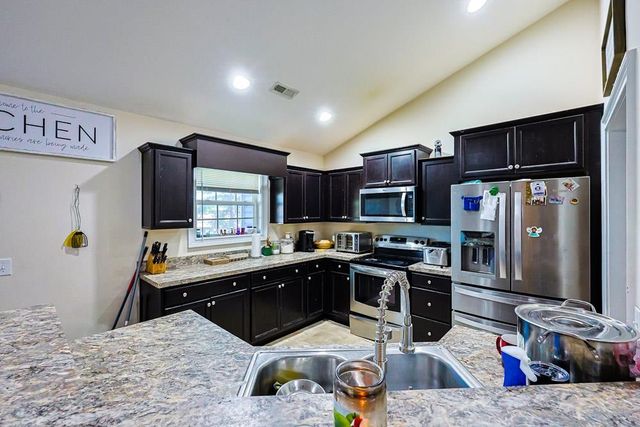 132 Blue Jacket Dr., Galivants Ferry, SC 29544