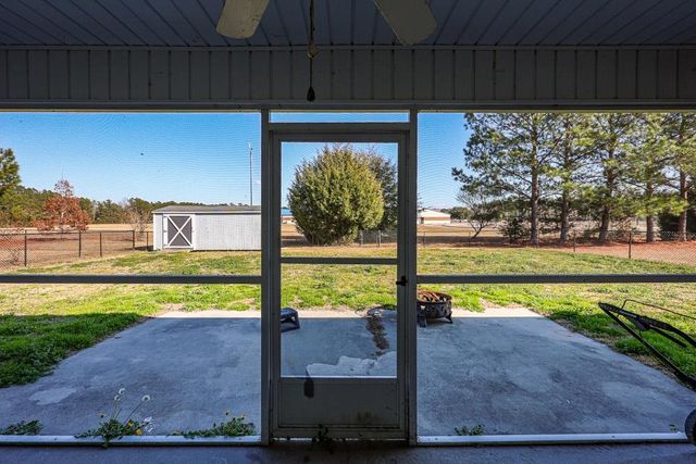 132 Blue Jacket Dr., Galivants Ferry, SC 29544