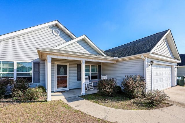 132 Blue Jacket Dr., Galivants Ferry, SC 29544