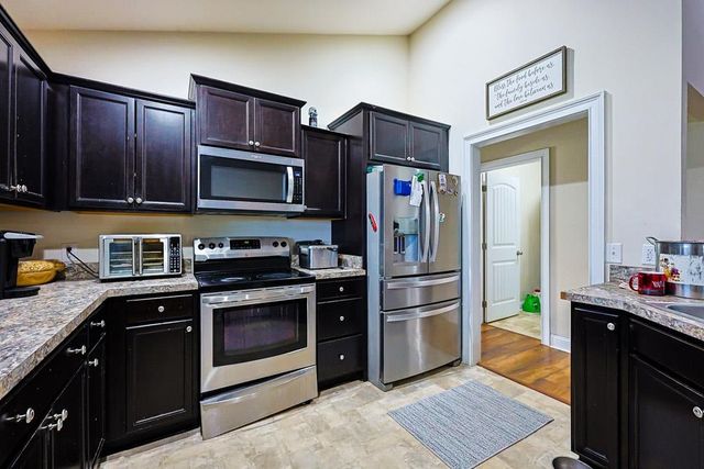 132 Blue Jacket Dr., Galivants Ferry, SC 29544