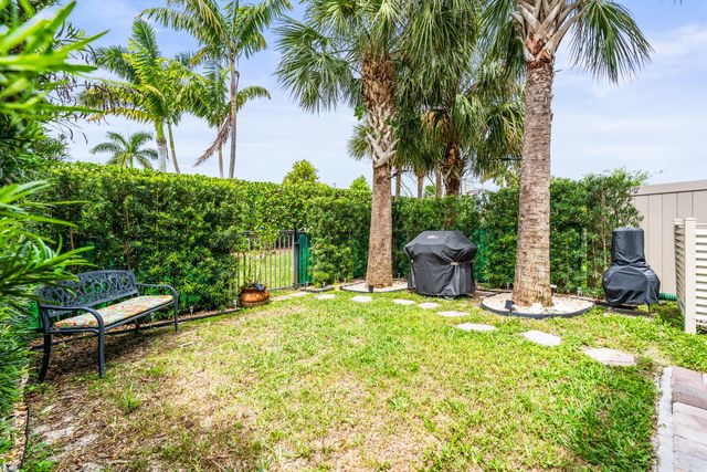 4739 Eventing Street, Wellington, FL 33467