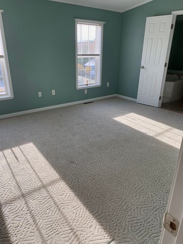 18 Ivy Lane, Farmington, NH 03835