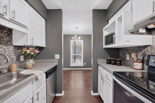 8109 Skillman Street 3003, Dallas, TX 75231