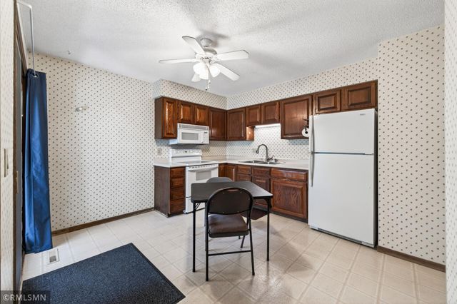 897 Monterey Drive, Shoreview, MN 55126