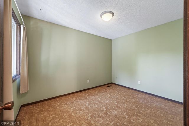 897 Monterey Drive, Shoreview, MN 55126
