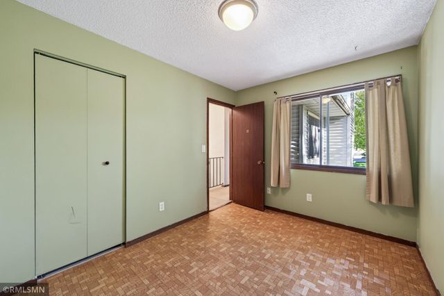 897 Monterey Drive, Shoreview, MN 55126