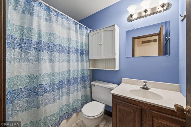 897 Monterey Drive, Shoreview, MN 55126