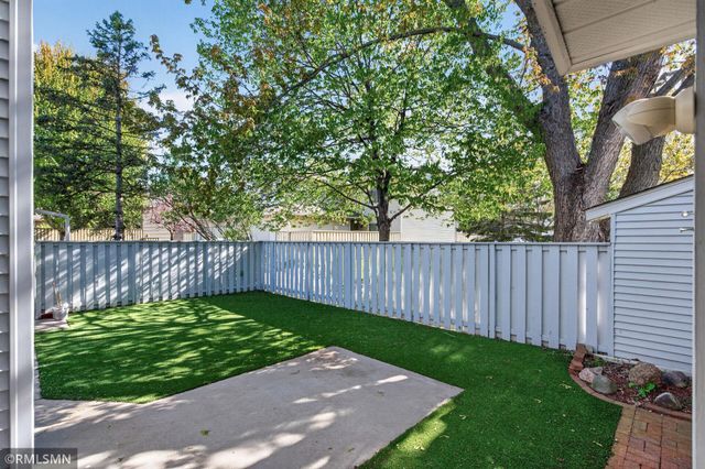 897 Monterey Drive, Shoreview, MN 55126