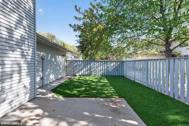 897 Monterey Drive, Shoreview, MN 55126