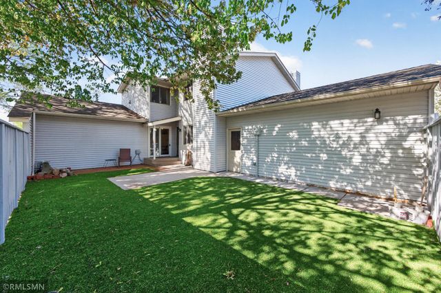 897 Monterey Drive, Shoreview, MN 55126