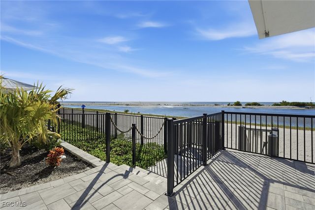 7000 Estero BLVD 400, Fort Myers Beach, FL 33931