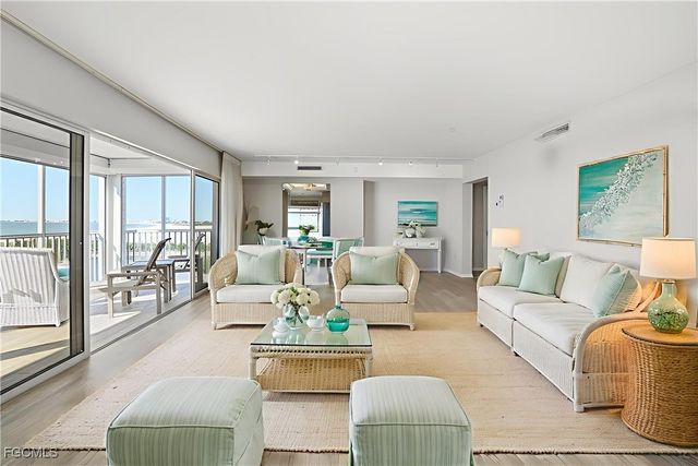 7000 Estero BLVD 400, Fort Myers Beach, FL 33931