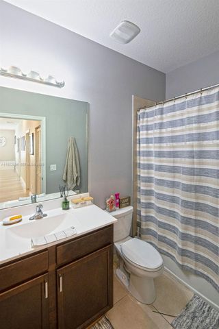 8175 NW Greenbank Cir, Port St. Lucie, FL 34987