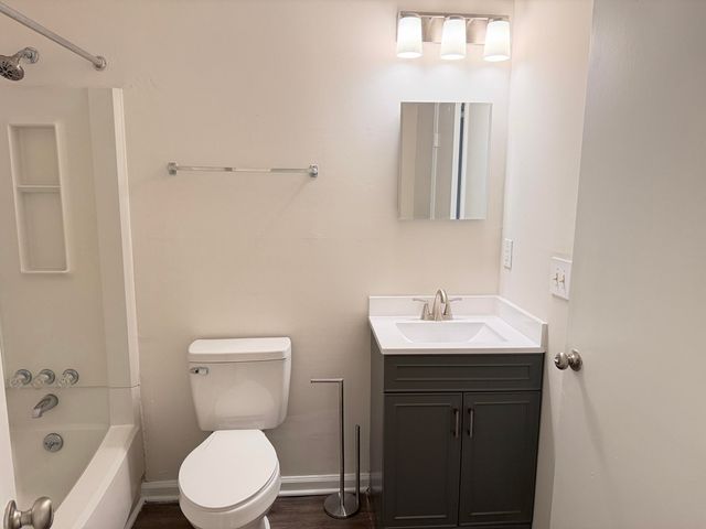 186 Dorchester Manor Boulevard B, North Charleston, SC 29420