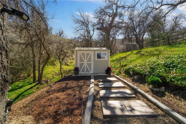 22390 William Tell, Tehachapi, CA 93561