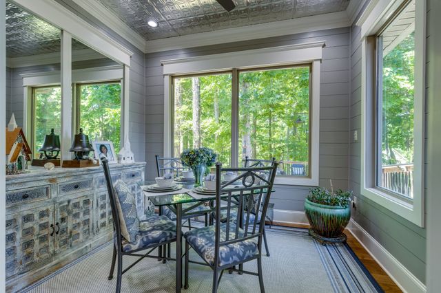 105 Andrews Dr, Loretto, TN 38469