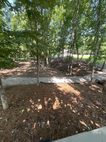 105 Andrews Dr, Loretto, TN 38469