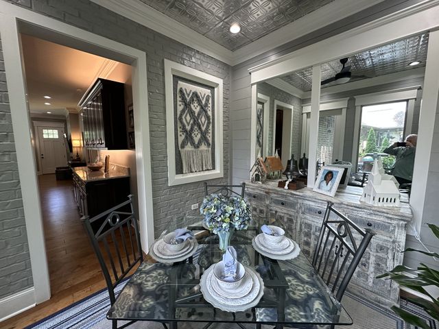 105 Andrews Dr, Loretto, TN 38469