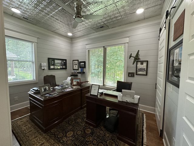105 Andrews Dr, Loretto, TN 38469