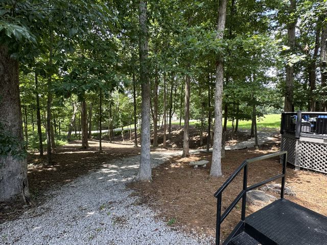 105 Andrews Dr, Loretto, TN 38469