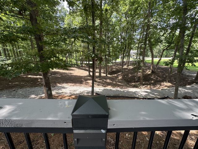 105 Andrews Dr, Loretto, TN 38469