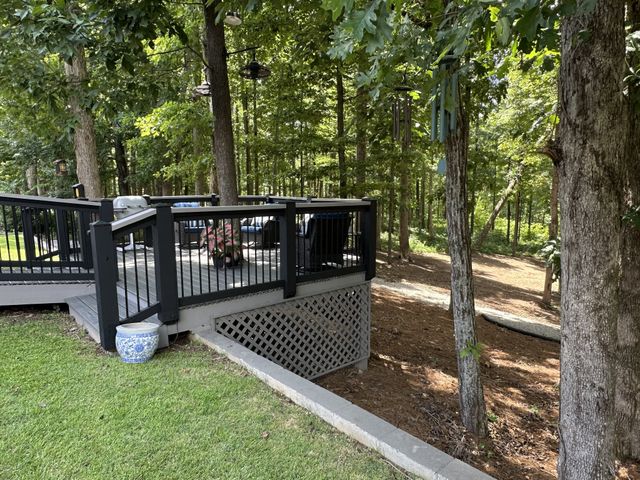 105 Andrews Dr, Loretto, TN 38469