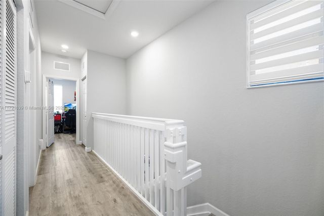 3289 W 106th Ter, Hialeah, FL 33018