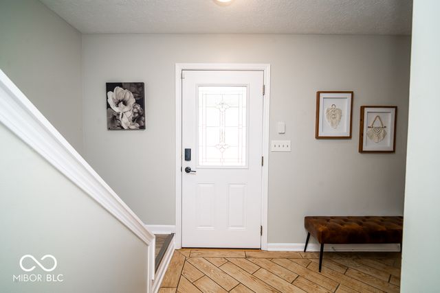 5551 Personality Court, Indianapolis, IN 46237