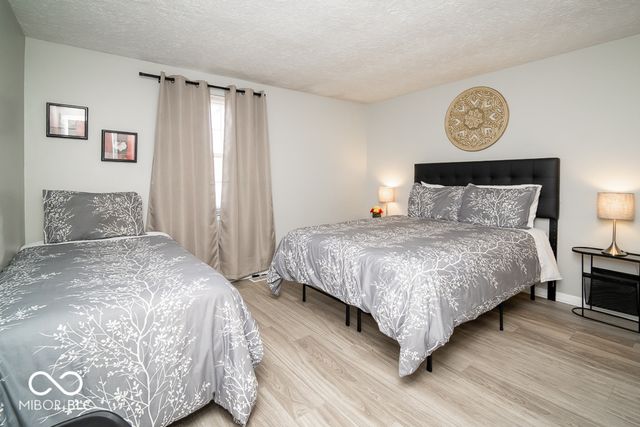 5551 Personality Court, Indianapolis, IN 46237