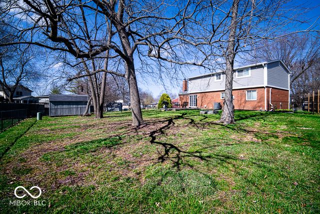 5551 Personality Court, Indianapolis, IN 46237