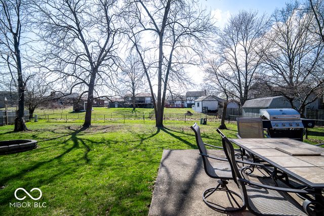 5551 Personality Court, Indianapolis, IN 46237