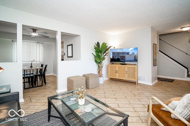 5551 Personality Court, Indianapolis, IN 46237