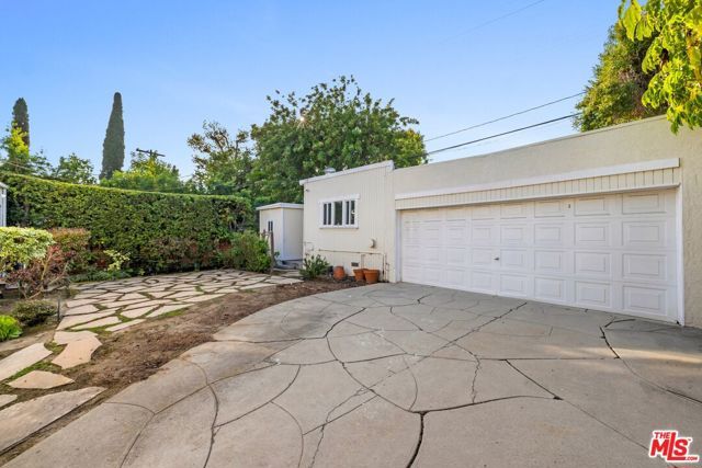 2941 Motor Avenue, Los Angeles, CA 90064