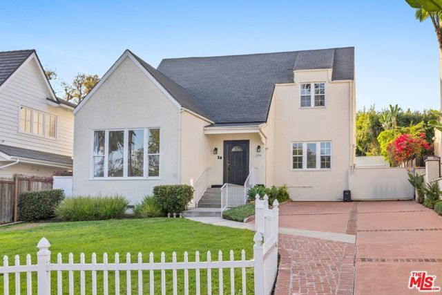2941 Motor Avenue, Los Angeles, CA 90064