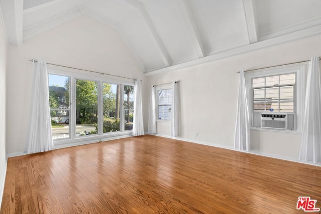 2941 Motor Avenue, Los Angeles, CA 90064