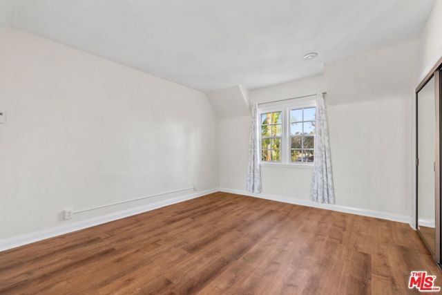 2941 Motor Avenue, Los Angeles, CA 90064