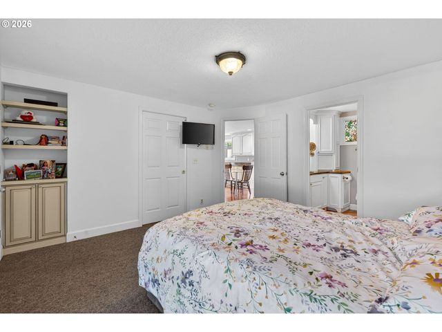 14758 Se RAINTREE Ct, Milwaukie, OR 97267