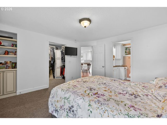 14758 Se RAINTREE Ct, Milwaukie, OR 97267